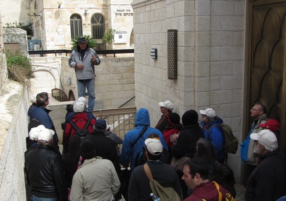 "street in Old City", "Hurva Synagogue" , "tour guide'