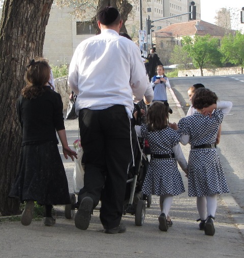 "Israeli girls", "photo girls", "image little girls"