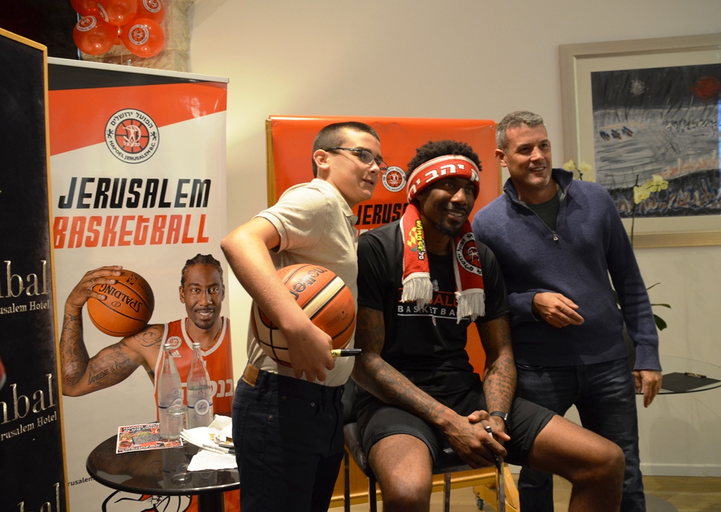 Basketball star Amar'e Stoudemire Hapoel Jerusalem basketball star at Inbal Hotel for fund raiser